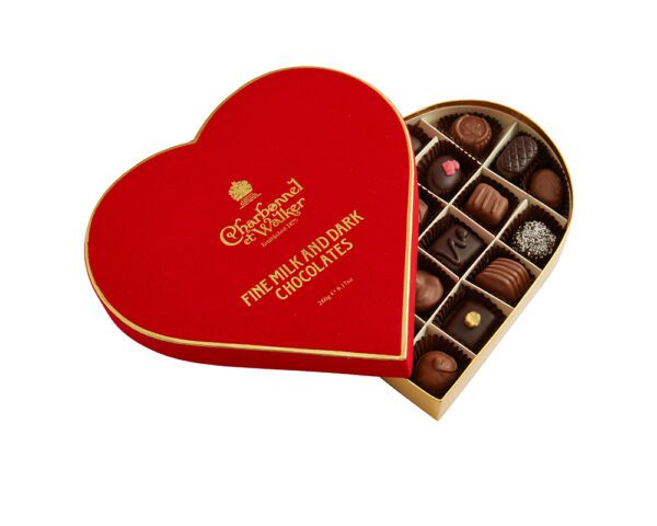 Red Velvet Decadence Heart with Fine Milk & Dark Chocolates 260g – with alcohol