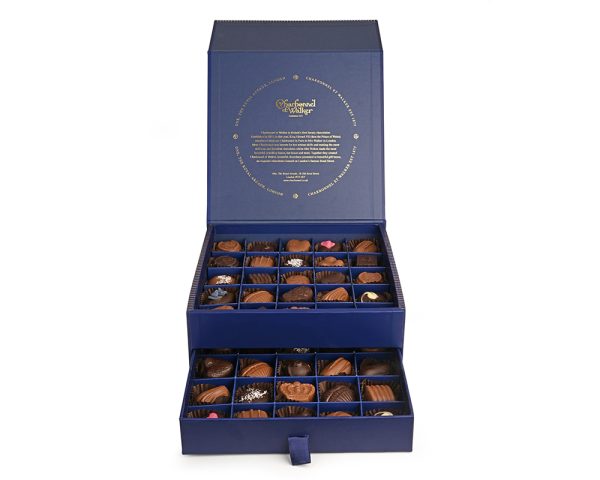 Victorian - 50 Piece Fine Milk and Dark Chocolate Selection – without alcohol - Image 3