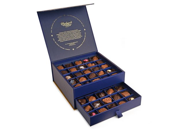 Victorian - 50 Piece Fine Milk and Dark Chocolate Selection – without alcohol