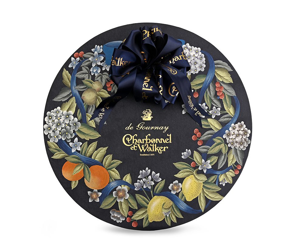 Charbonnel et Walker x de Gournay Christmas Wreath - Limited Edition - Image 5