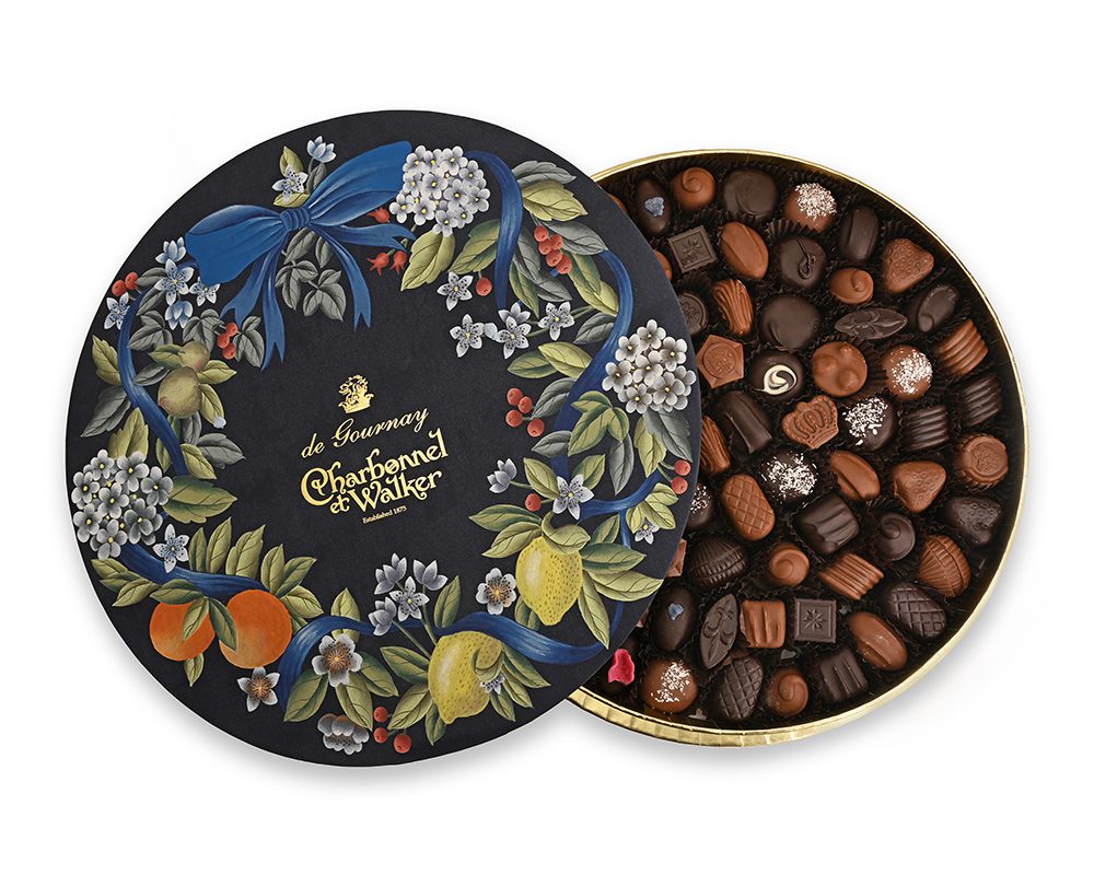 Charbonnel et Walker x de Gournay Christmas Wreath - Limited Edition